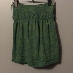 Green strapless stretch top